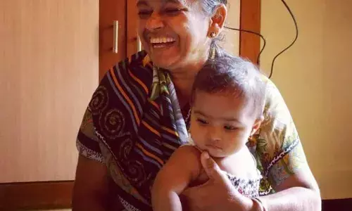 आई, कोरोना आणि आठवणी आई, कोरोना आणि आठवणी