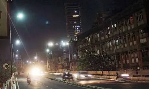 का गेली मुंबईत वीज?