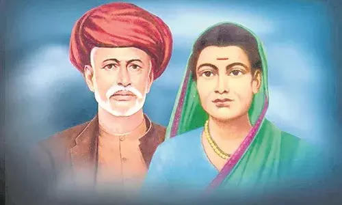 १७२ वर्षांनीही सावित्री-जोतीचा वनवास काही संपत नाही - प्रा. हरी नरके १७२ वर्षांनीही सावित्री-जोतीचा वनवास काही संपत नाही - प्रा. हरी नरके