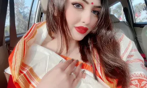 पश्चिम बंगाल भाजपच्या नेत्या महिला नेत्या कोकेनसह अटक पश्चिम बंगाल भाजपच्या नेत्या महिला नेत्या कोकेनसह अटक