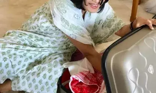 प्रवासाला निघताय ? प्रवासाला निघताय ?