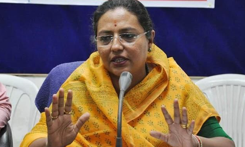 ...अन् अंगणवाडी ताई झाल्या डिजीटल