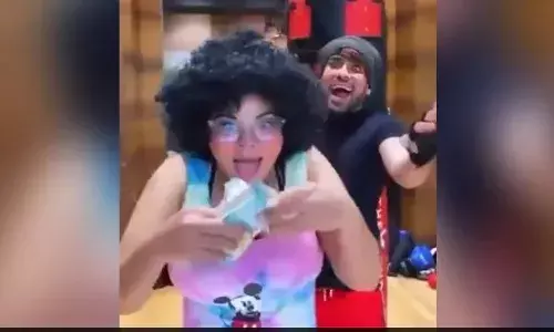 Video: राखी सावंतने रक्षा बधनावर एक मजेदार व्हिडिओ शेअर केला, म्हणाली...