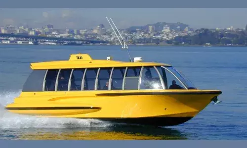 मुंबईत जानेवारीपासून वॉटर टॅक्सी सेवा; मुंबई नवी मुंबई असा प्रवास होणार अवघ्या 15 मिनिटांत