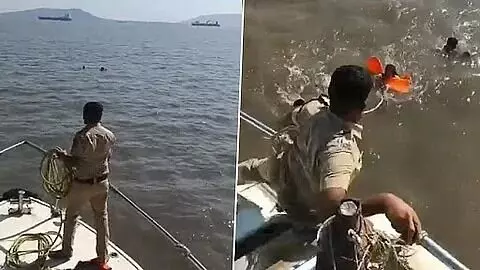 पोलिसांची तत्परता...आणि समुद्रात बुडणाऱ्या दोन व्यक्तींना वाचवले