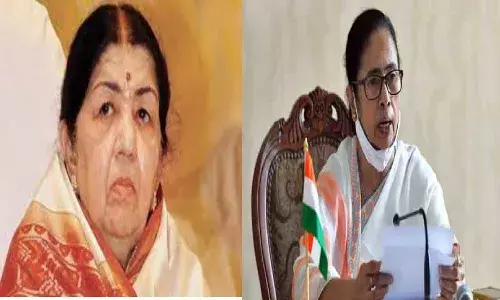 प. बंगालमध्ये पुढील 15 दिवस सार्वजनिक ठिकाणी वाजणार लतादिदींची गाणी, ममता बॅनर्जींची मोठी घोषणा