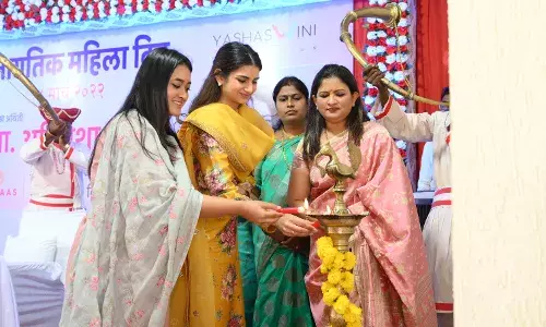 शिराळा तालुक्यातील मुलींच्या सोबतीला आदित्य बिरला यांची नात