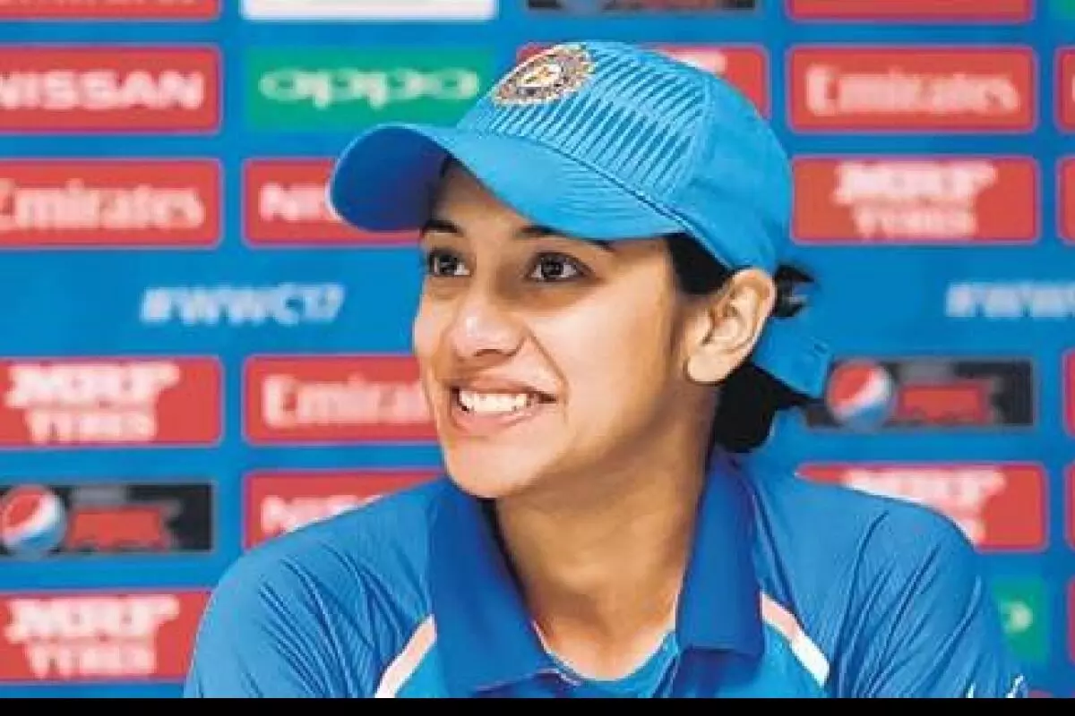 India vs West Indies Womens World ;  स्मृती मानधनने झळकवले 22 वे अर्धशतक..