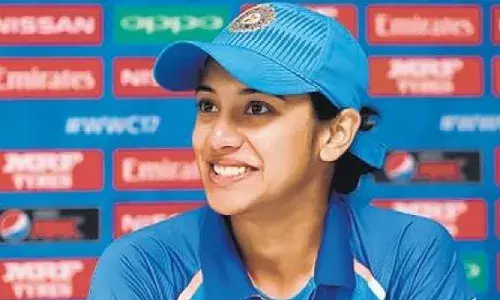 India vs West Indies Womens World ;  स्मृती मानधनने झळकवले 22 वे अर्धशतक..