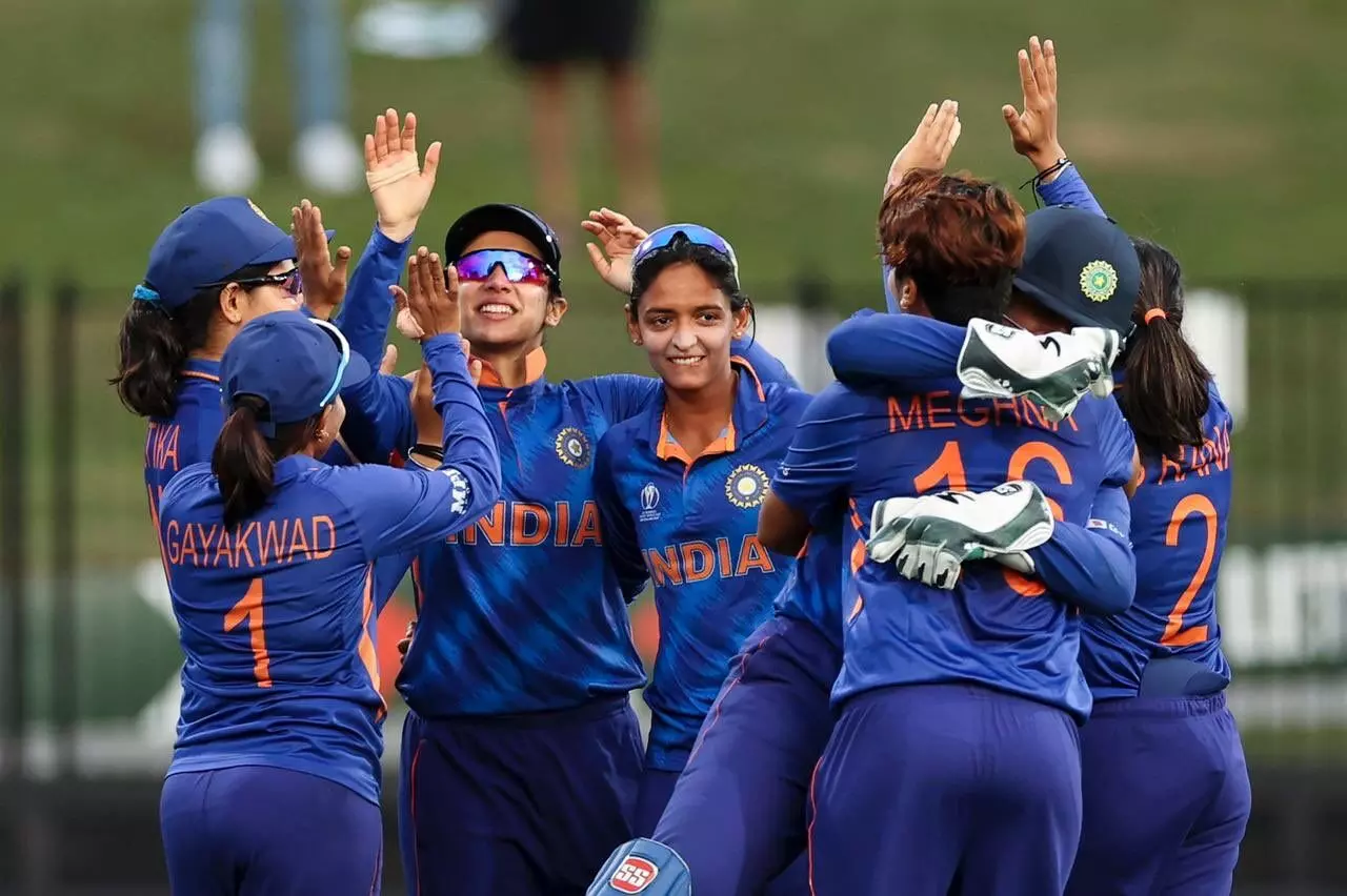 भारतीय महिलांचा विश्वचषकात धुरळा! वेस्ट इंडिजला हरवत झाल्या टेबलटॉपर