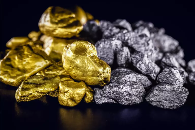 Gold Silver Rates: सोने-चांदी पुन्हा महागले, हे आहेत नवे दर