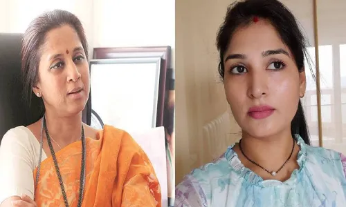 सुप्रिया सुळे यांनी मला... करुणा मुंडे यांनी व्यक्त केल्या भावना.. सुप्रिया सुळे यांनी मला... करुणा मुंडे यांनी व्यक्त केल्या भावना..