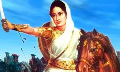 बाहुबलीपेक्षा अहिल्याबाईंचा पराक्रम अधिक तेजस्वी! बाहुबलीपेक्षा अहिल्याबाईंचा पराक्रम अधिक तेजस्वी!