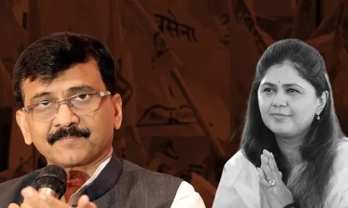 आम्हाला पंकजा मुंडेंची चिंता कारण.. संजय राऊत