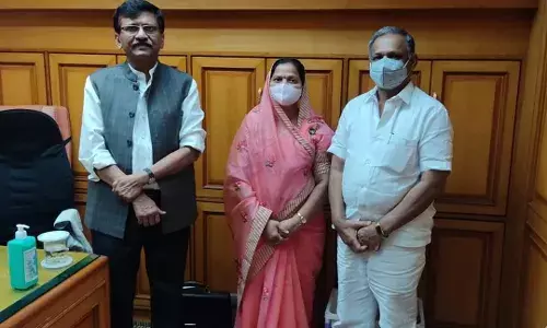 शिंदे गटातील लता सोनवणे यांची आमदारकी धोक्यात का आली होती? शिंदे गटातील लता सोनवणे यांची आमदारकी धोक्यात का आली होती?