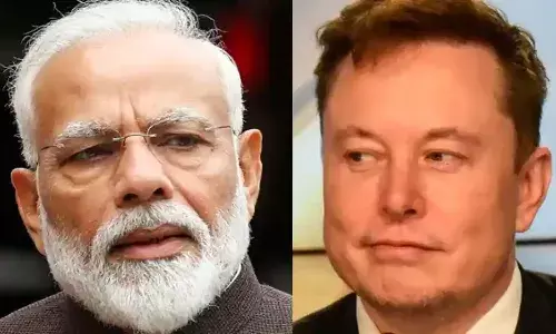 Elon Musk ने Narendra Modi यांना केले फॉलो, यापाठीमागचे खरे कारण काय? Elon Musk ने Narendra Modi यांना केले फॉलो, यापाठीमागचे खरे कारण काय?
