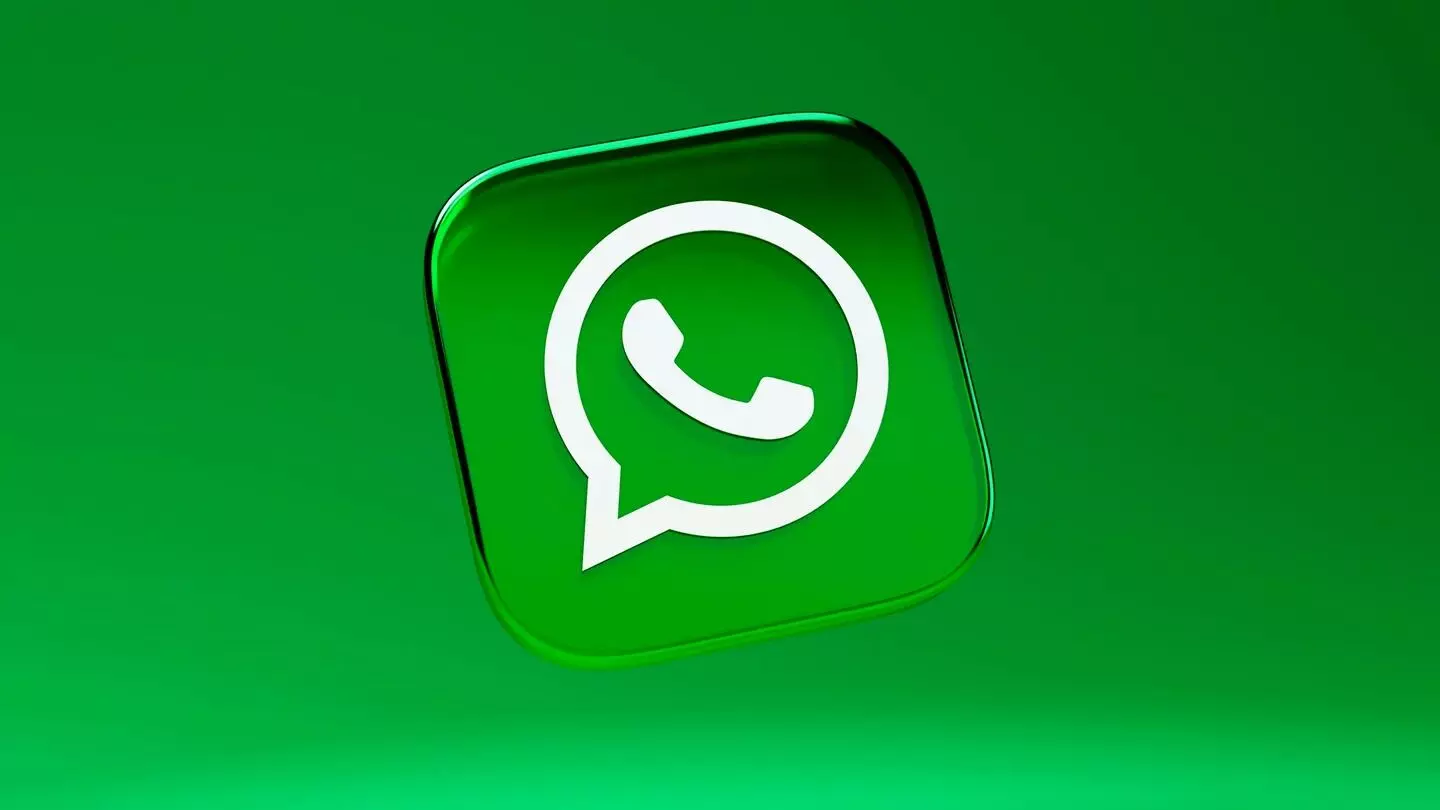 Whatsapp : ठराविक व्यक्तीच्या Chat ला लावू शकता Password