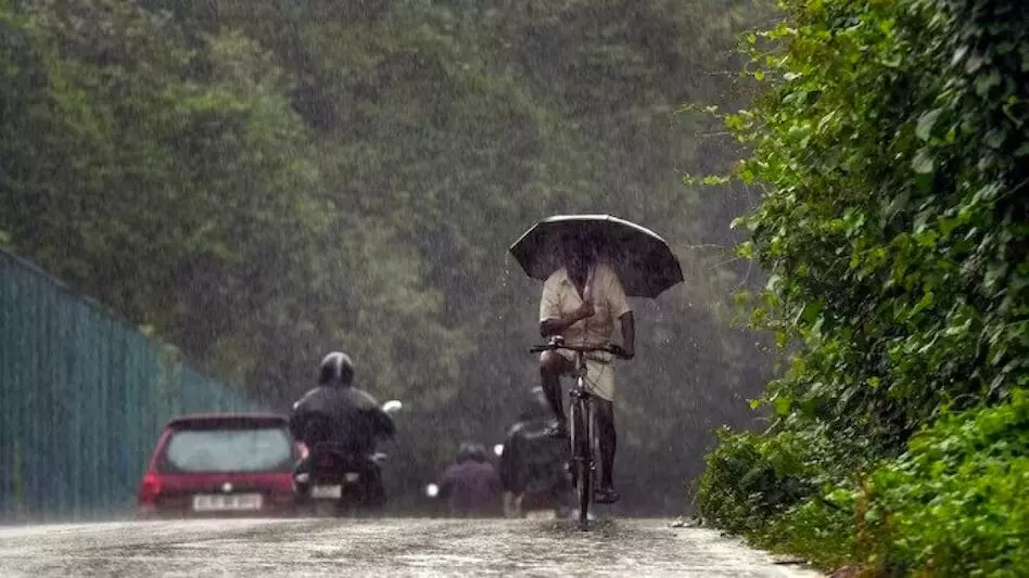 मुसळधार ते अतिमुसळधार पावसाचा इशारा, वाचा सविस्तर...