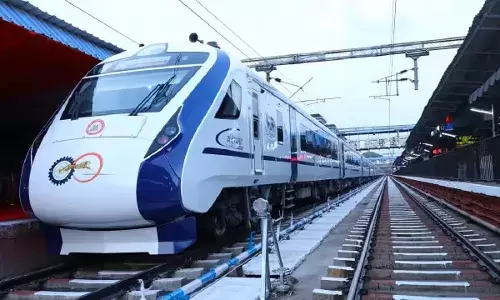 लवकरच मुंबईतून देशातील पहिली स्लीपर वंदे भारत धावणार...