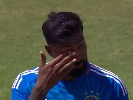 हार्दिक पांड्याला अश्रू अनावर, भर मैदानात डोळ्यात पाणी.. । Hardik Pandya