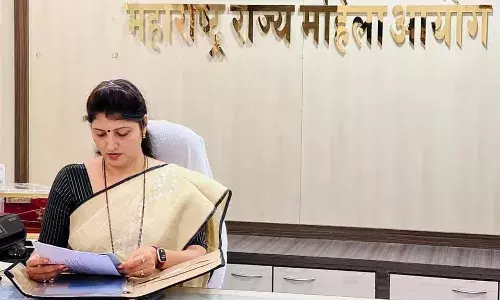 देशभरातील महिला आयोगांचे अध्यक्ष मुंबईत एकत्र देशभरातील महिला आयोगांचे अध्यक्ष मुंबईत एकत्र
