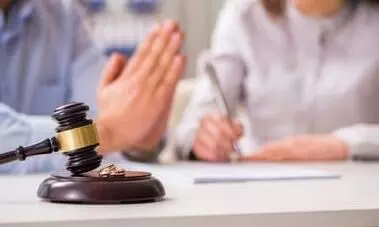 दिल्ली हाय कोर्टात चालला प्रेमावर खटला? काय दिला निर्णय?