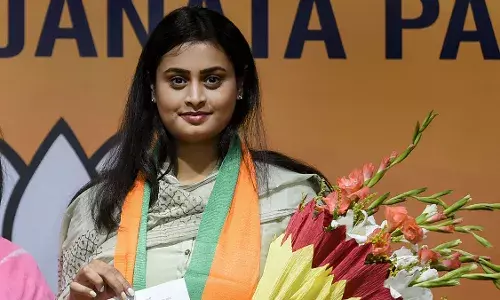 बिहारच्या मंत्रिमंडळात सुवर्णकन्या – श्रेयसी सिंह बिहारच्या मंत्रिमंडळात सुवर्णकन्या – श्रेयसी सिंह