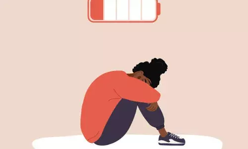 मेंदूचा थकवा (Mental Fatigue) महिलांमध्ये जास्त का दिसतो? मेंदूचा थकवा (Mental Fatigue) महिलांमध्ये जास्त का दिसतो?