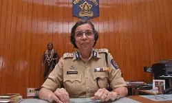 खाकीतला कणखर कणा