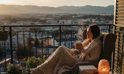 अलोन-मेंट : एकटं राहण्याचं वाढतं सेलिब्रेशन!