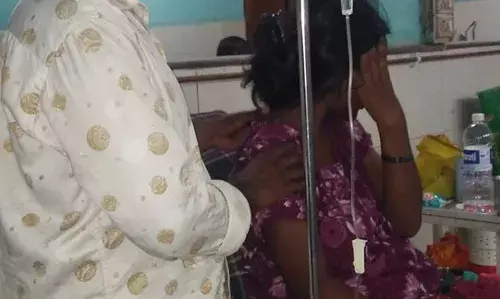 WorldBreastfeedingWeek : जेव्हा आईला दूधाचा पान्हा फुटतो... WorldBreastfeedingWeek : जेव्हा आईला दूधाचा पान्हा फुटतो...