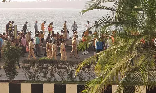 ‘त्यांना’ कसला आलाय महिला दिन... ‘त्यांना’ कसला आलाय महिला दिन...