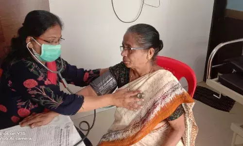 जागतिक महिला दिनानिमित्त जिजाऊ संस्थेकडून महाआरोग्य तपासणी शिबिर