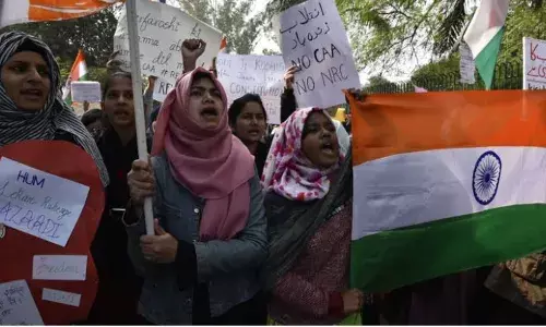 मुस्लीम मुली आणि CAA विरोध! मुस्लीम मुली आणि CAA विरोध!