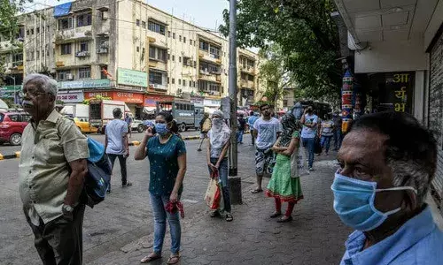 CoronaVirus: एका महिला पत्रकाराचं मनोगत