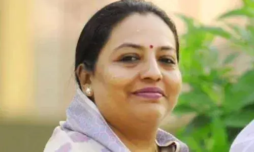 महिला आणि बालविकासमंत्री यशोमती ठाकूर यांचा निर्णयांचा धडाका