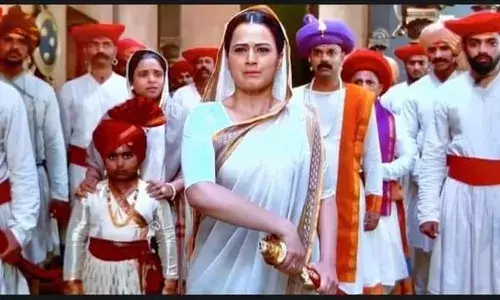 स्त्री म्हणजे शक्ती...