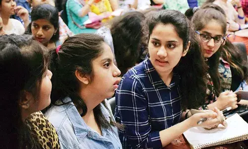 9 वी, 11 वी तील नापास विद्यार्थ्यांना सरकारचा ‘वन मोअर चांन्स’ 9 वी, 11 वी तील नापास विद्यार्थ्यांना सरकारचा ‘वन मोअर चांन्स’