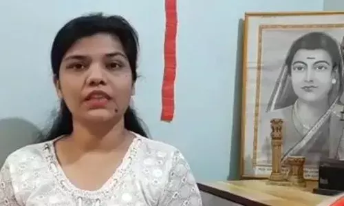 आम्ही सैराट सारखे पळून आलो असे शेजाऱ्यांना वाटे - डॉ. लार्किन्स रामटेके