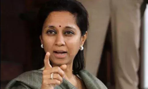 नडायचं असेल तर अमित शाहांना, बाकीचे मंत्री तर आमच्याकडे रडतात- सुप्रिया सुळे