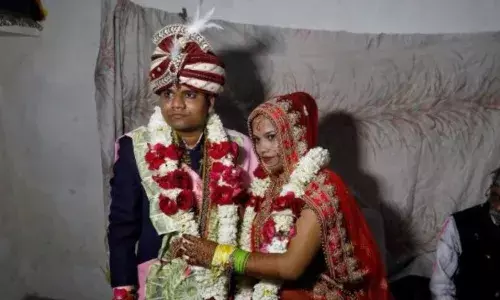 दिल्ली जळत होती.. आणि एका हिंदू मुलीचा विवाह मुस्लिम बहुल भागात झाला