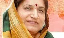 महाराष्ट्रात राष्ट्रवादी काँग्रेसच्या महिला विभाग प्रभारपदी सुरेखा ठाकरे महाराष्ट्रात राष्ट्रवादी काँग्रेसच्या महिला विभाग प्रभारपदी सुरेखा ठाकरे