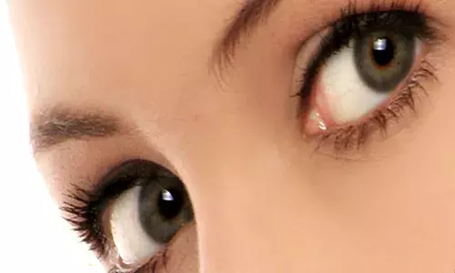 काचकोन – डोळ्यांच्या भेटीने कशी उलगडते नेत्राची कहाणी? काचकोन – डोळ्यांच्या भेटीने कशी उलगडते नेत्राची कहाणी?