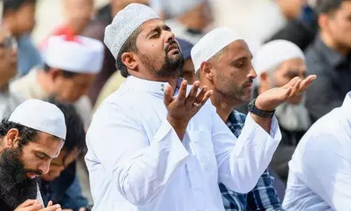 मुस्लीमांनो चूक करू नका.. मुस्लीमांनो चूक करू नका..