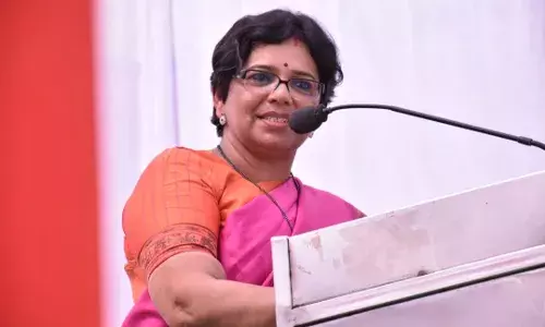 राजकारण आणि घर एकत्रपणे सांभाळण्याचा रहाटकरांचा विजयामंत्र राजकारण आणि घर एकत्रपणे सांभाळण्याचा रहाटकरांचा विजयामंत्र