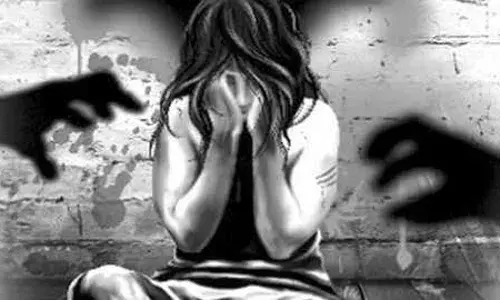 वर्ध्यात 9 वर्षीय बालिकेवर 55 वर्षाच्या नराधमाचा बलात्कार, आरोपी फरार