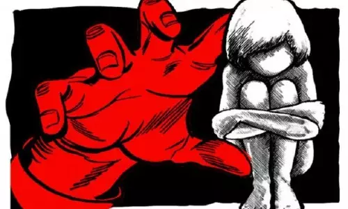 देशातील बलात्काराच्या घटनांमुळे ट्विटरवर लोकांचा उद्रेक; #Whendoesitstop ट्रेंडीग... देशातील बलात्काराच्या घटनांमुळे ट्विटरवर लोकांचा उद्रेक; #Whendoesitstop ट्रेंडीग...