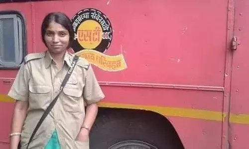 ‘ती’ बस कंडक्टर अशी का वागली? ‘ती’ बस कंडक्टर अशी का वागली?