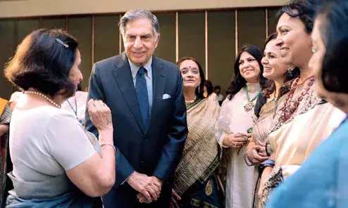 २०२५ पर्यंत १० टक्के महिलांची भर्ती; टाटांचं नवं पाऊल