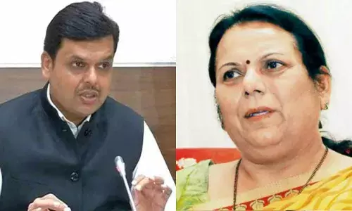 त्या जातपंचांना तात्काळ अटक करा; नीलम गोऱ्हेंची मुख्यमंत्र्यांकडे मागणी त्या जातपंचांना तात्काळ अटक करा; नीलम गोऱ्हेंची मुख्यमंत्र्यांकडे मागणी